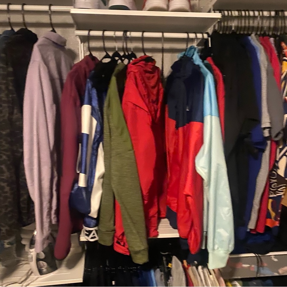 Bundle deals are going fast, Closet is Still Full!!!